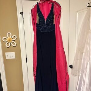 Vienna Beaded Prom Dress – Size 6